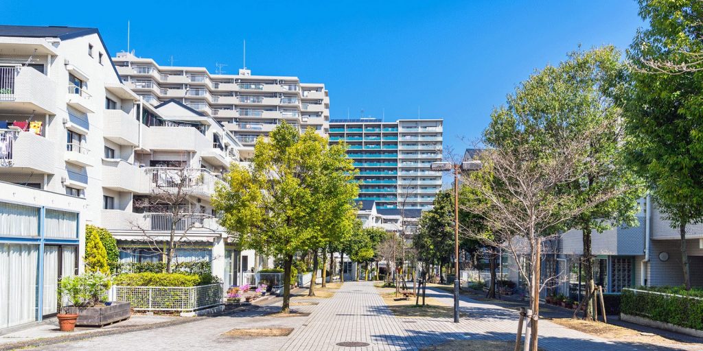 相続したマンションへの対応で代表的なものは、「居住する」「賃貸にする」「売却する」の3つです。